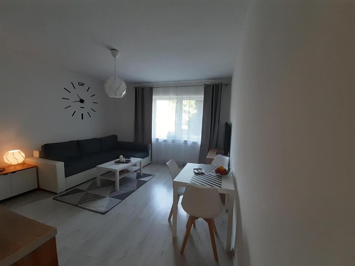 Apartamenty Lewa Лодзь Экстерьер фото